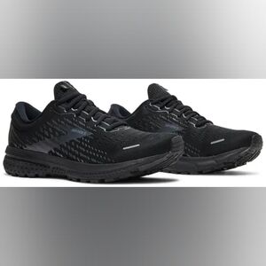 Brooks Ghost 13 Triple Black | Women’s Neutral Cushion Road Running Shoes